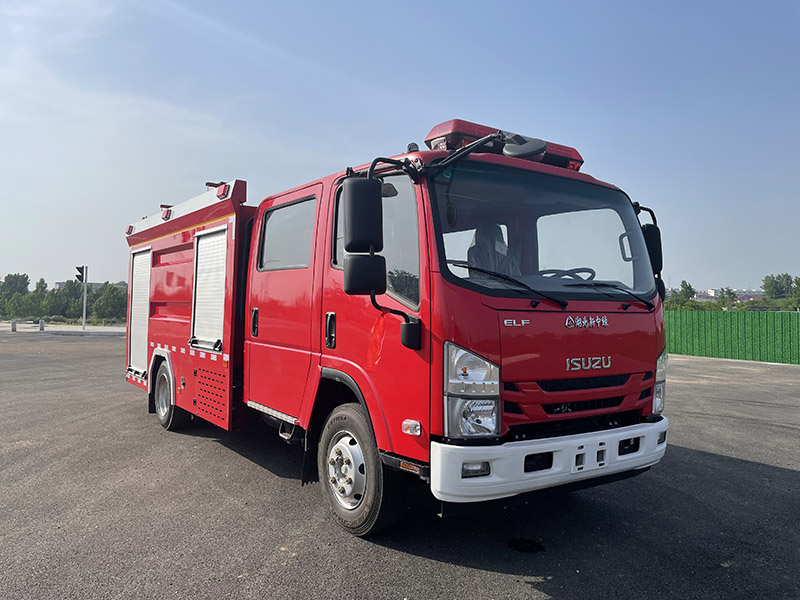 慶鈴五十鈴4m3泡沫消防車